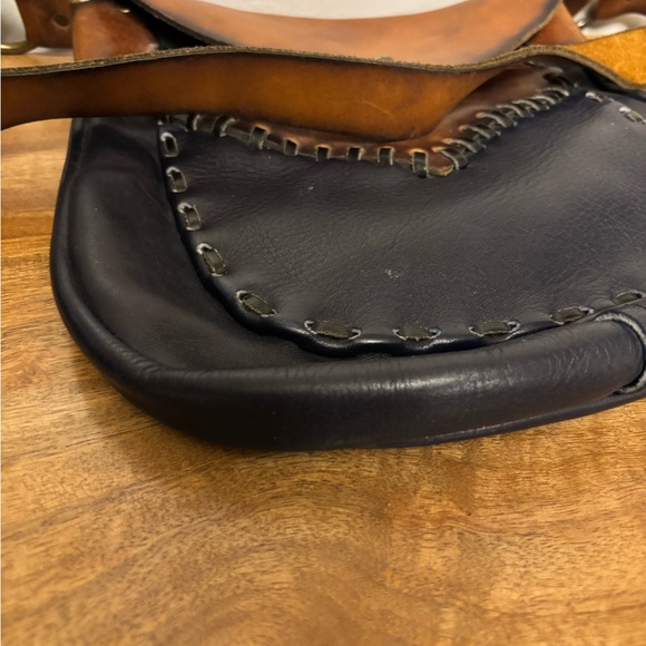 Navy blue and brown, gorgeous, smooth leather bag - Picture 7 of 8